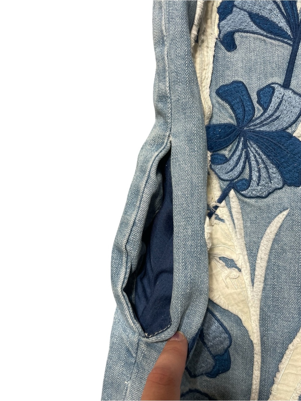 HOLDING HORSES by Anthropologie Light Blue Denim Dress Floral Embroidery Size M - Picture 8 of 12